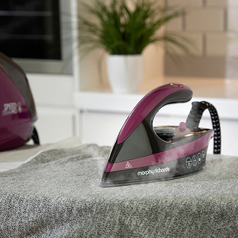 Morphy richards deals steam generator iron